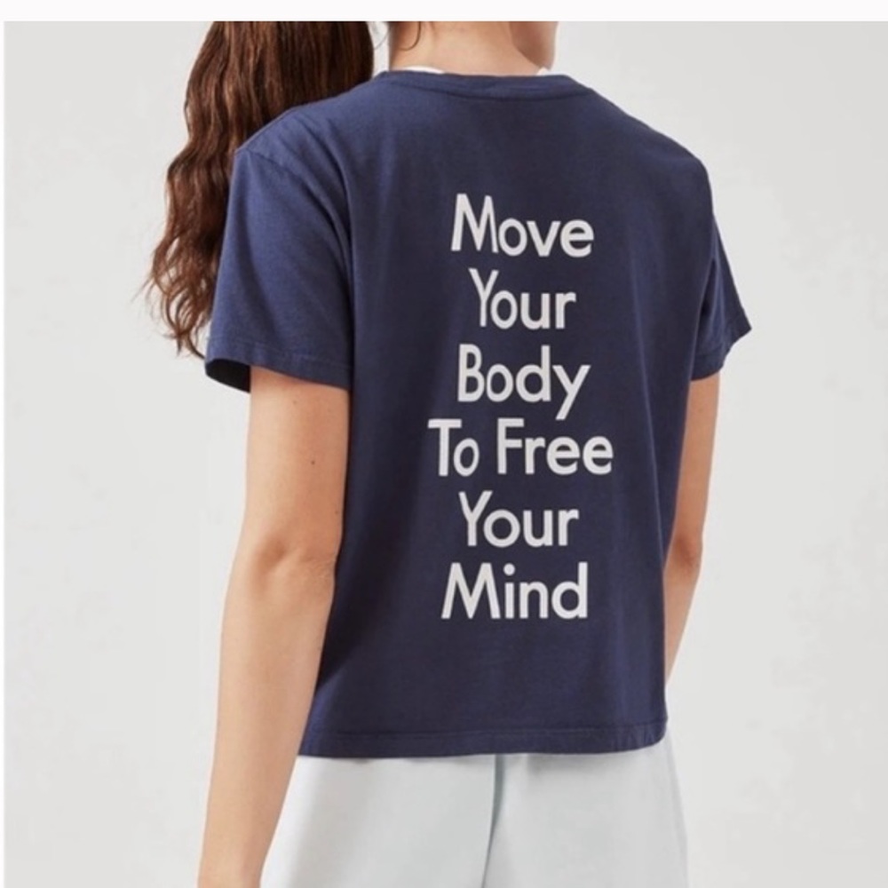 NWT Outdoor Voices Move Your Body Short Sleeve Tee